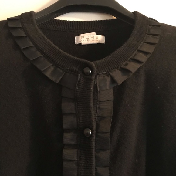 Alfred Sung Ruffled Cardigan - Picture 2 of 7